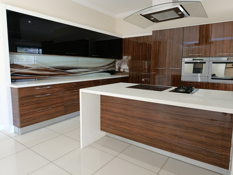 5 Bedroom Property for Sale in Kiepersol Free State